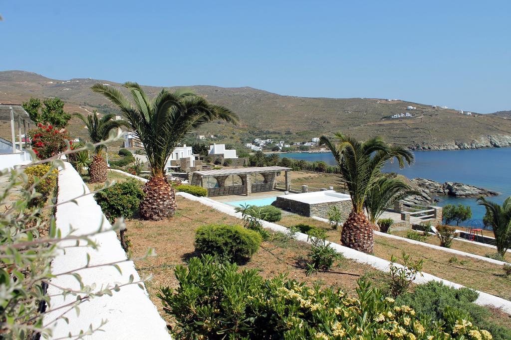 En Plo Aparthotel Agios Romanos Exterior photo