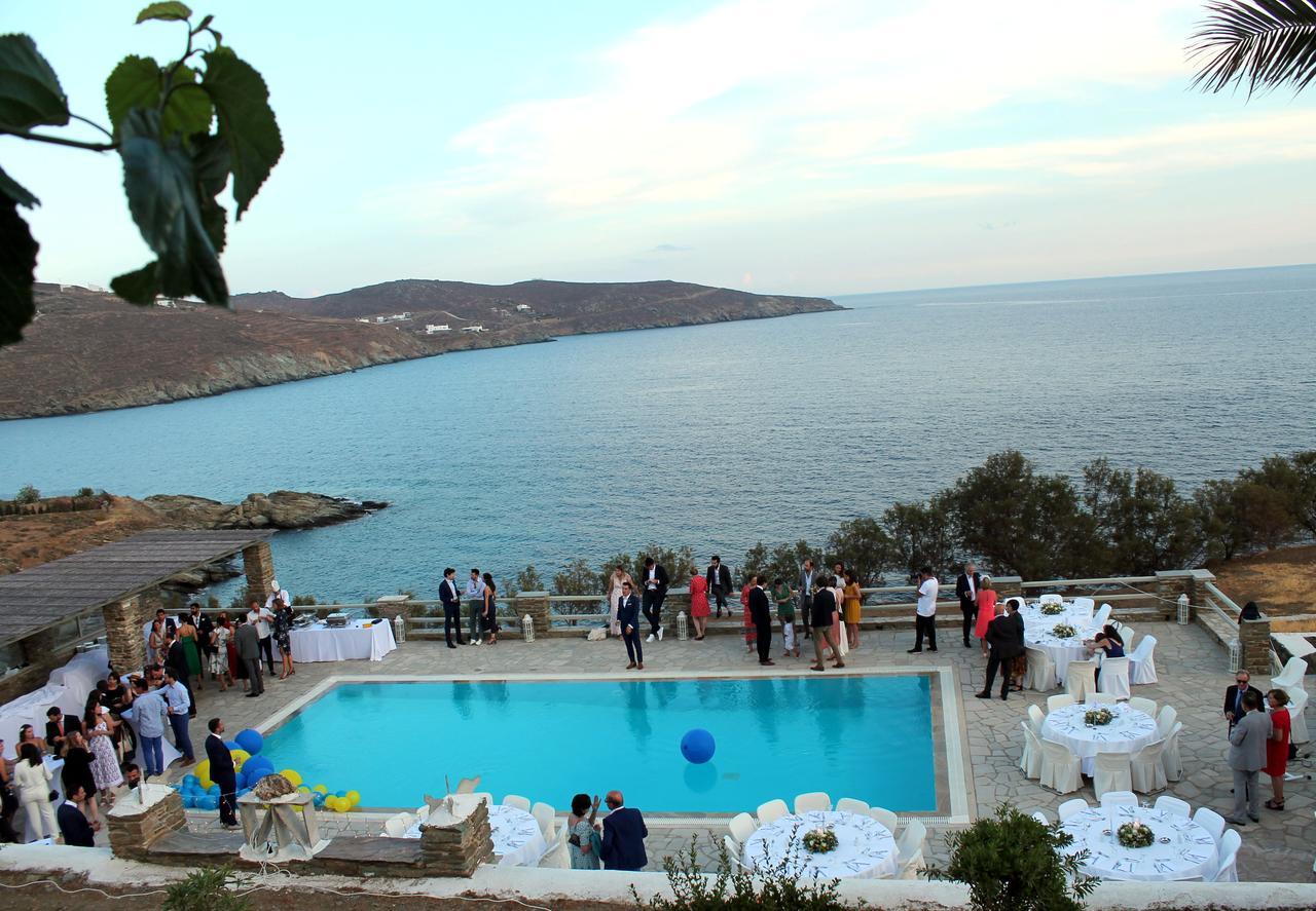 En Plo Aparthotel Agios Romanos Exterior photo